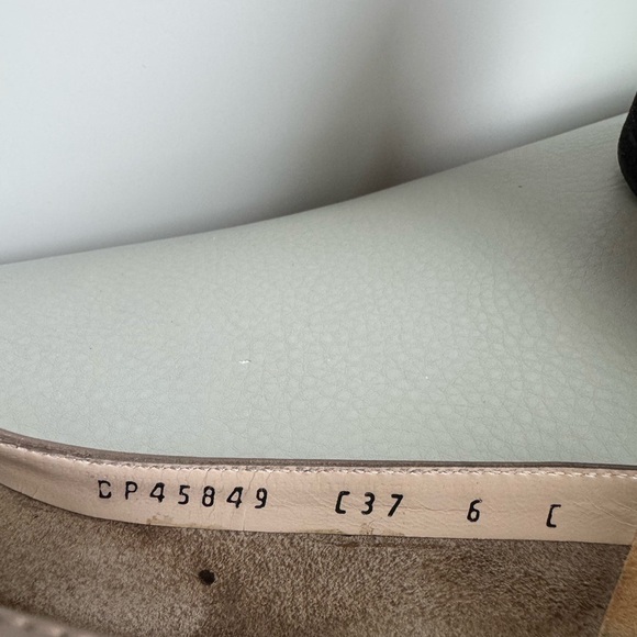 Salvatore Ferragamo Women's Taupe and Black block leather loafer/heel - Picture 7 of 8